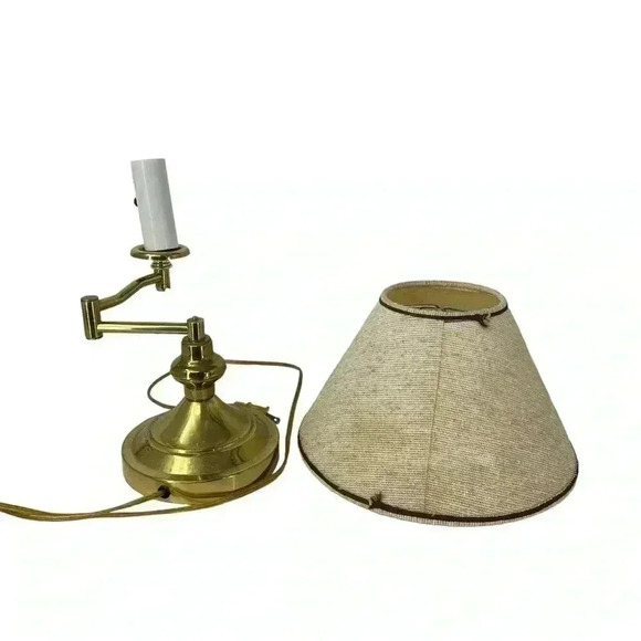 VINTAGE UNDERWRITERS LABORATORIES BRASS SWING ARM PORTABLE DESK LAMP FAUX CANDLE - Picture 11 of 14